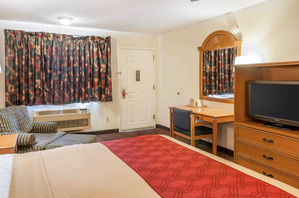 Econo Lodge West - Coors Blvd Albuquerque Buitenkant foto