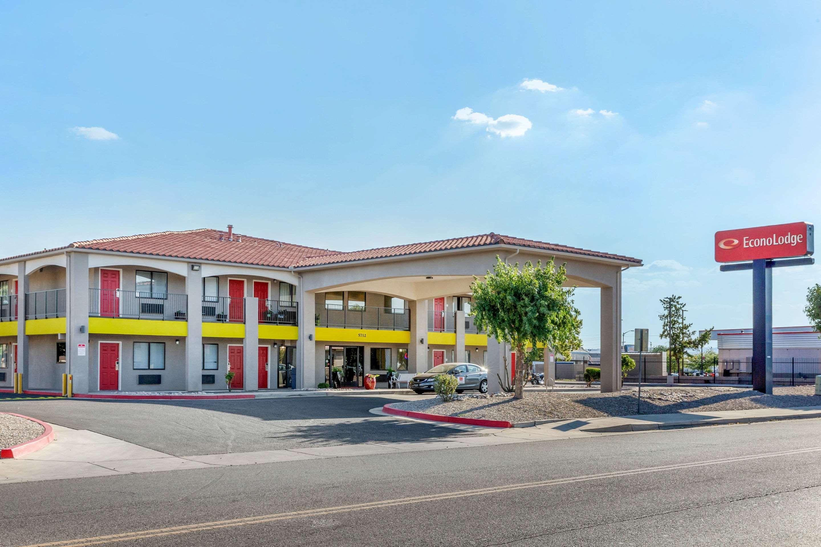 Econo Lodge West - Coors Blvd Albuquerque Buitenkant foto