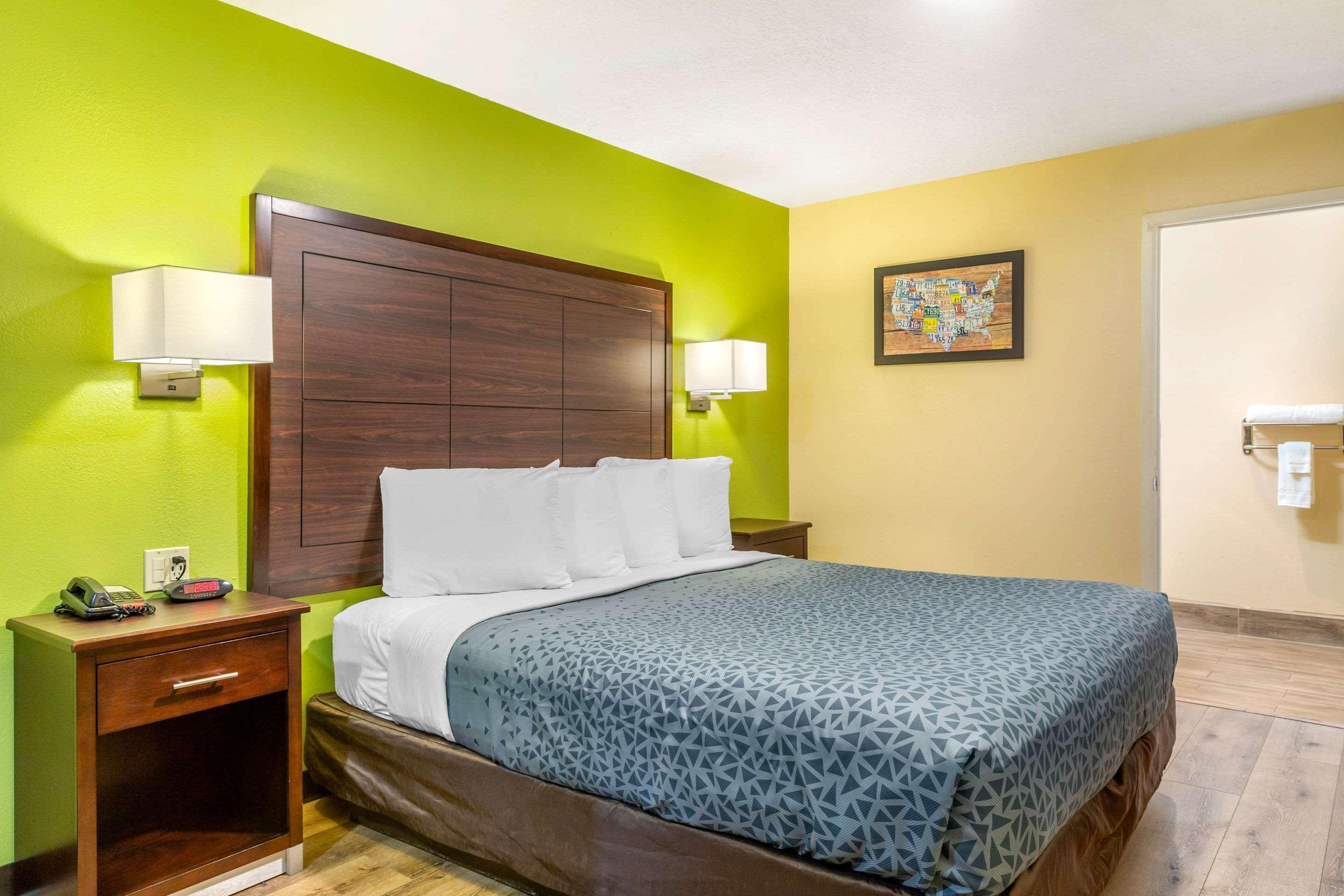 Econo Lodge West - Coors Blvd Albuquerque Buitenkant foto