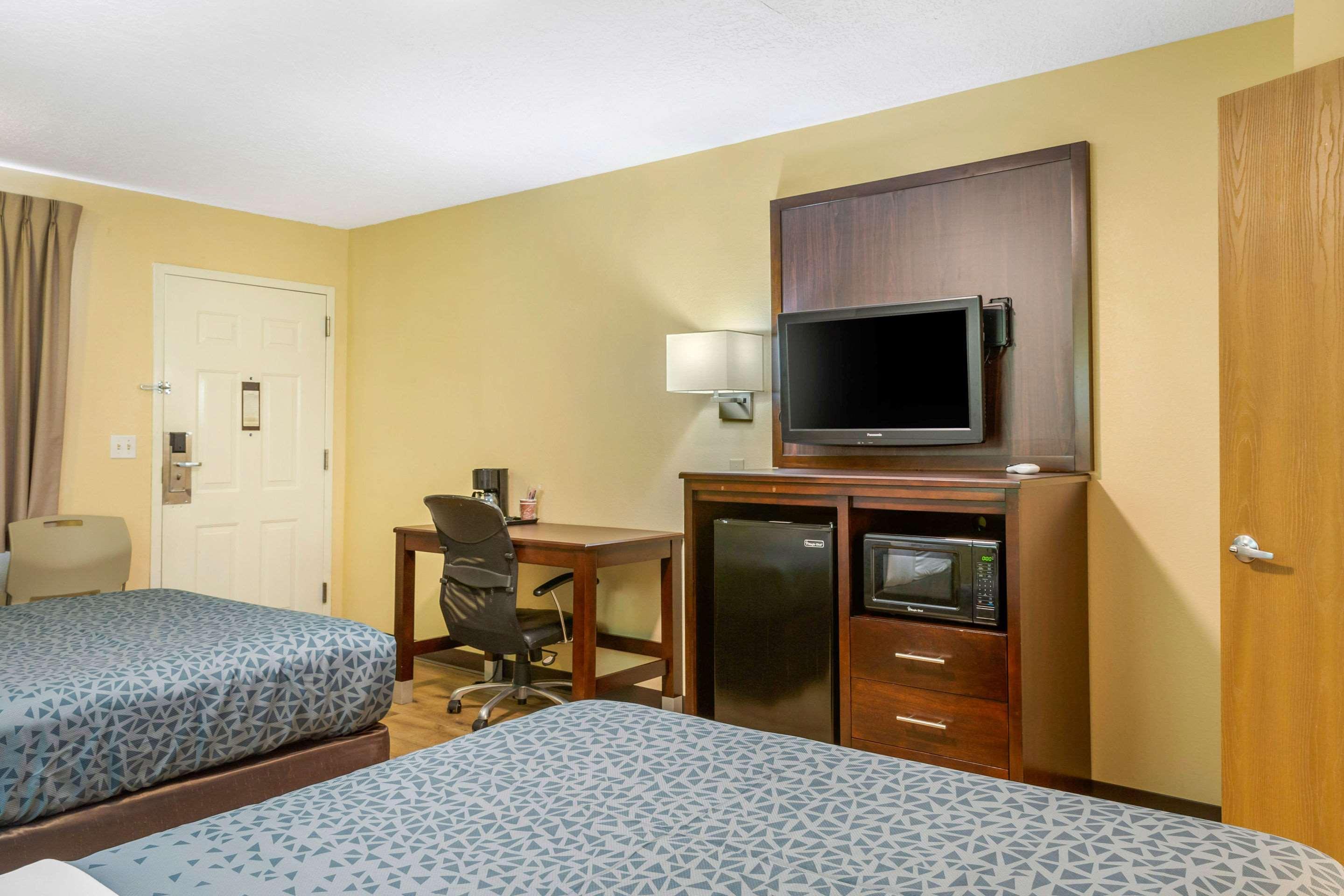 Econo Lodge West - Coors Blvd Albuquerque Buitenkant foto