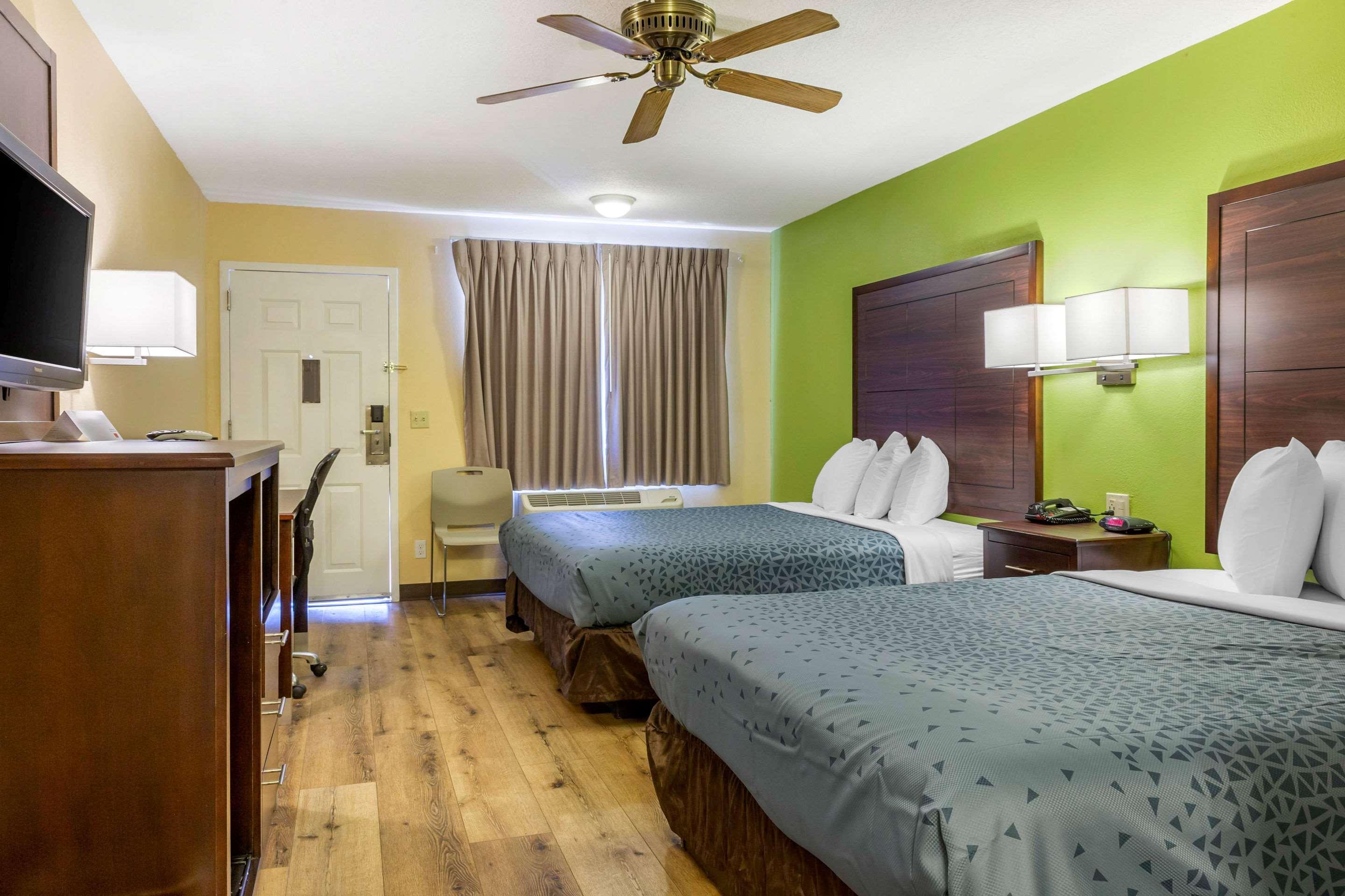 Econo Lodge West - Coors Blvd Albuquerque Buitenkant foto